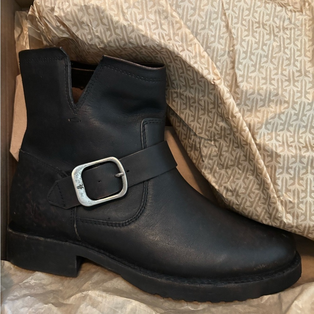 Frye Black Veronica Bootie